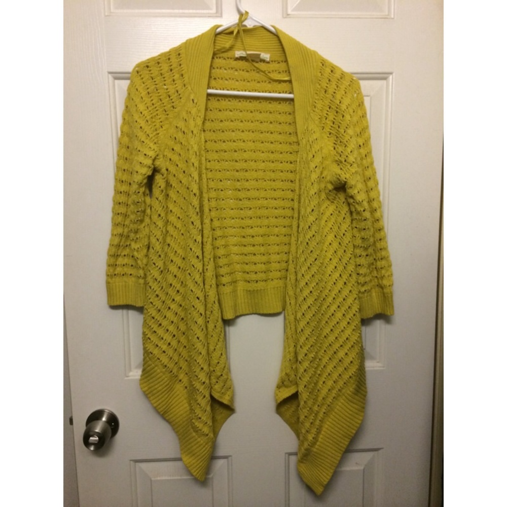 URBAN OUTFITTERS Mustard knit open sweater